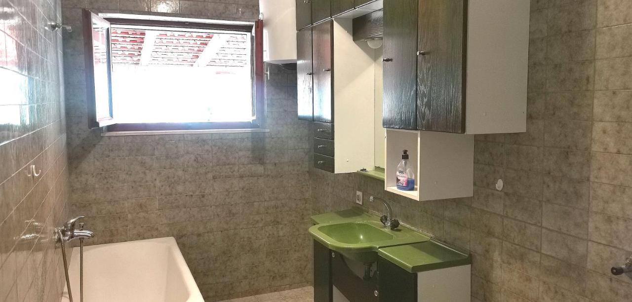 Big House For 14 People In Centre Of Lumbardaアパートメント エクステリア 写真